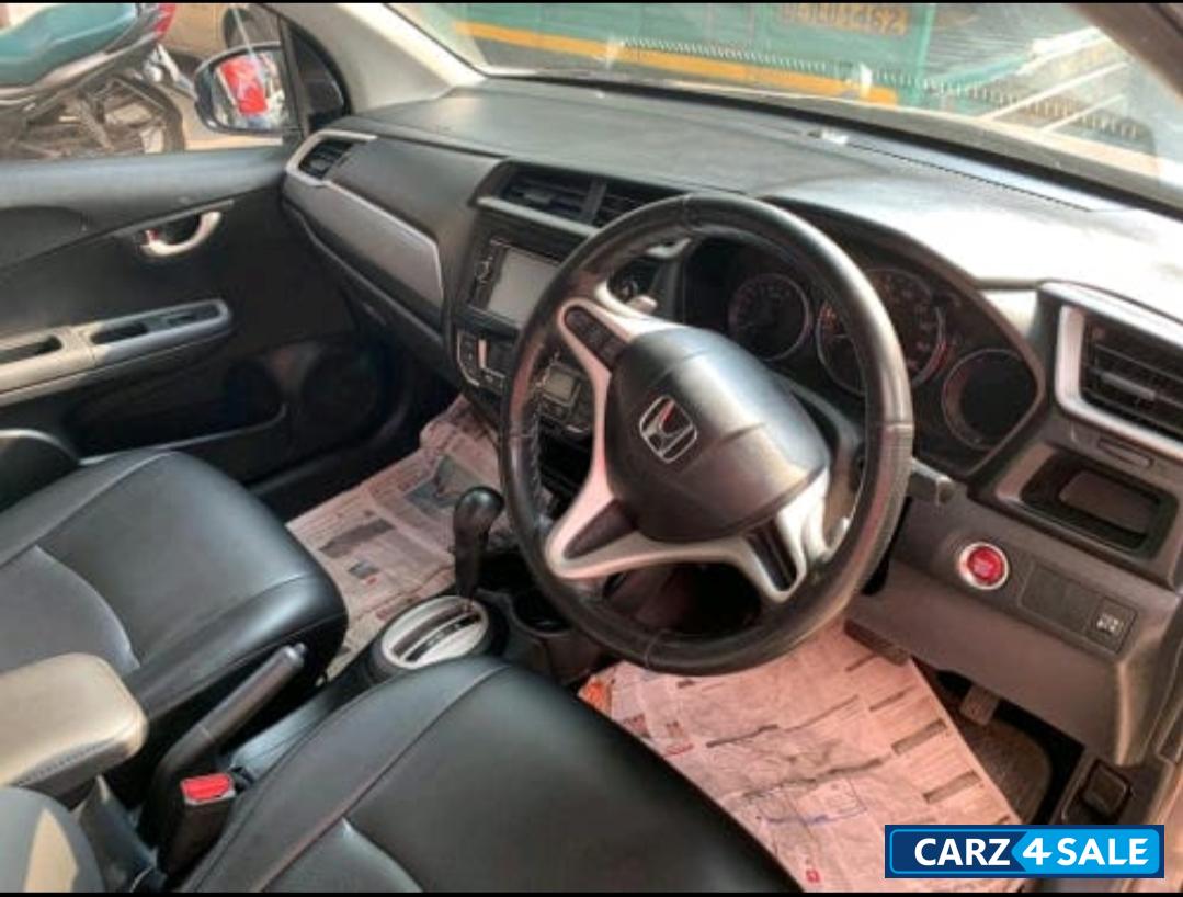 Honda BR-V V CVT Petrol