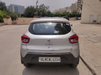 Silver Grey Renault Kwid RXT