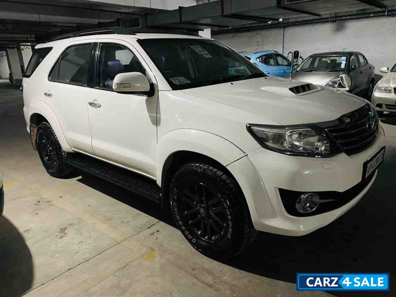 Toyota Fortuner 3.0 4x4 MT