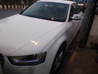 White Audi A4 2.0 TDI 177 bph Premium