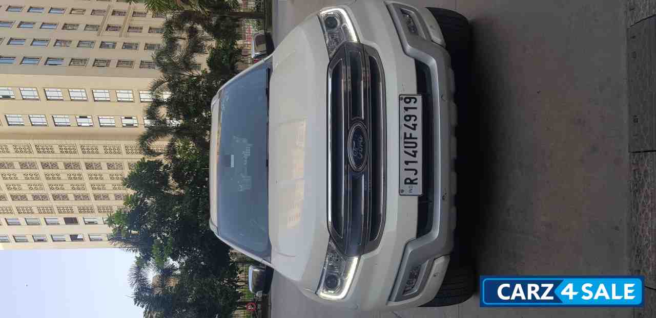 Ford Endeavour 3.2L Diesel Titanium Plus 4x4 AT