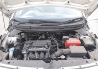 Polar White Hyundai Elite i20 Magna 1.2