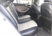 Polar White Hyundai Elite i20 Magna 1.2