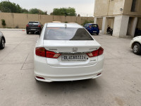 Honda City 1.5 V MT