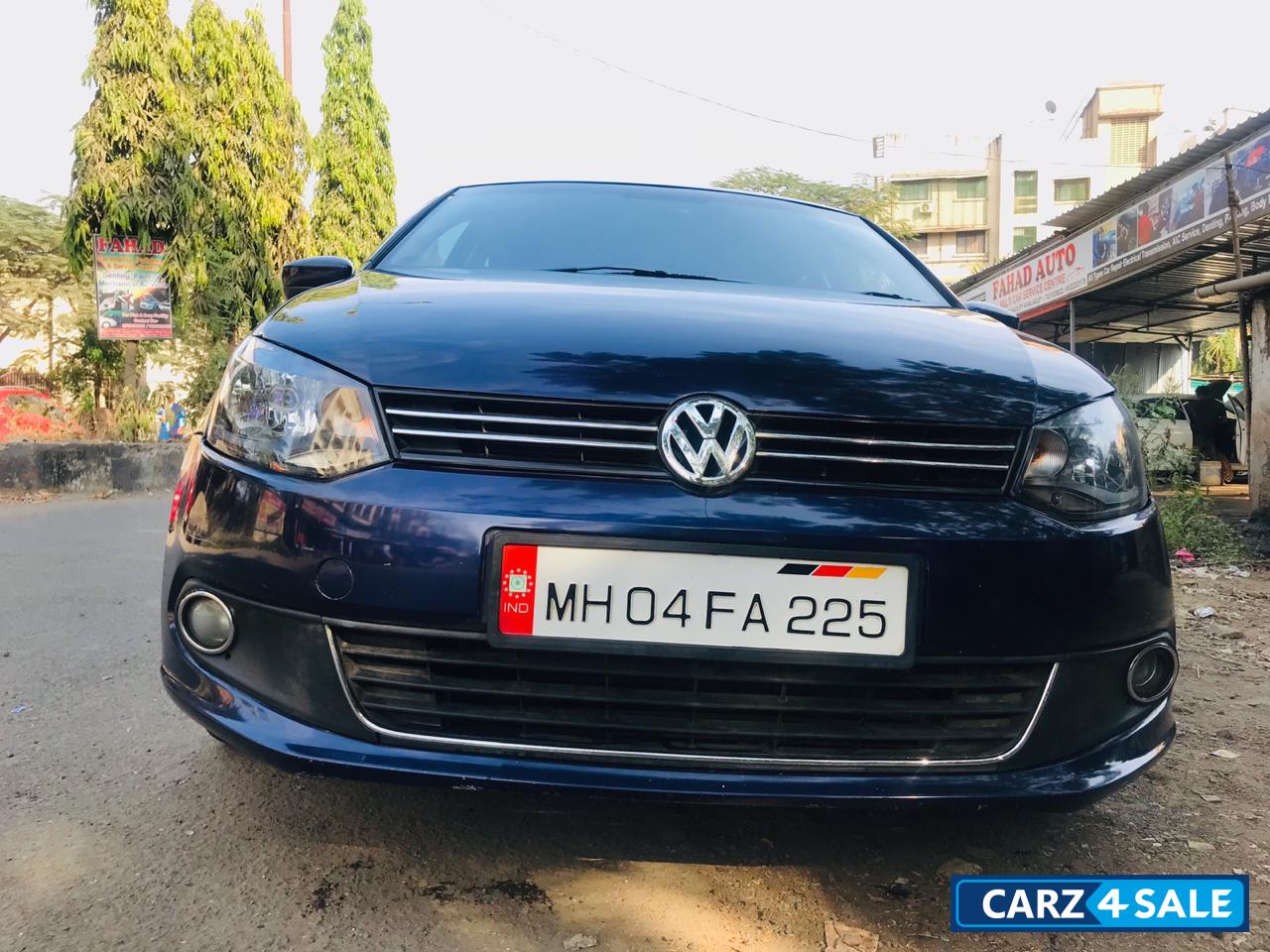 Blue Volkswagen Vento Diesel TD