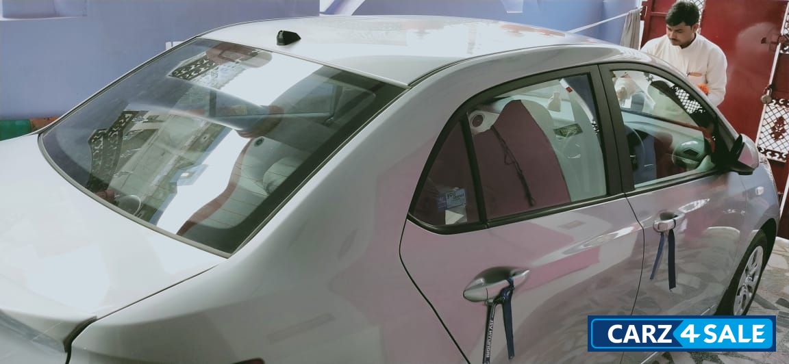 Grey Hyundai Xcent Petrol Grey Hyundai Xcent Petrol