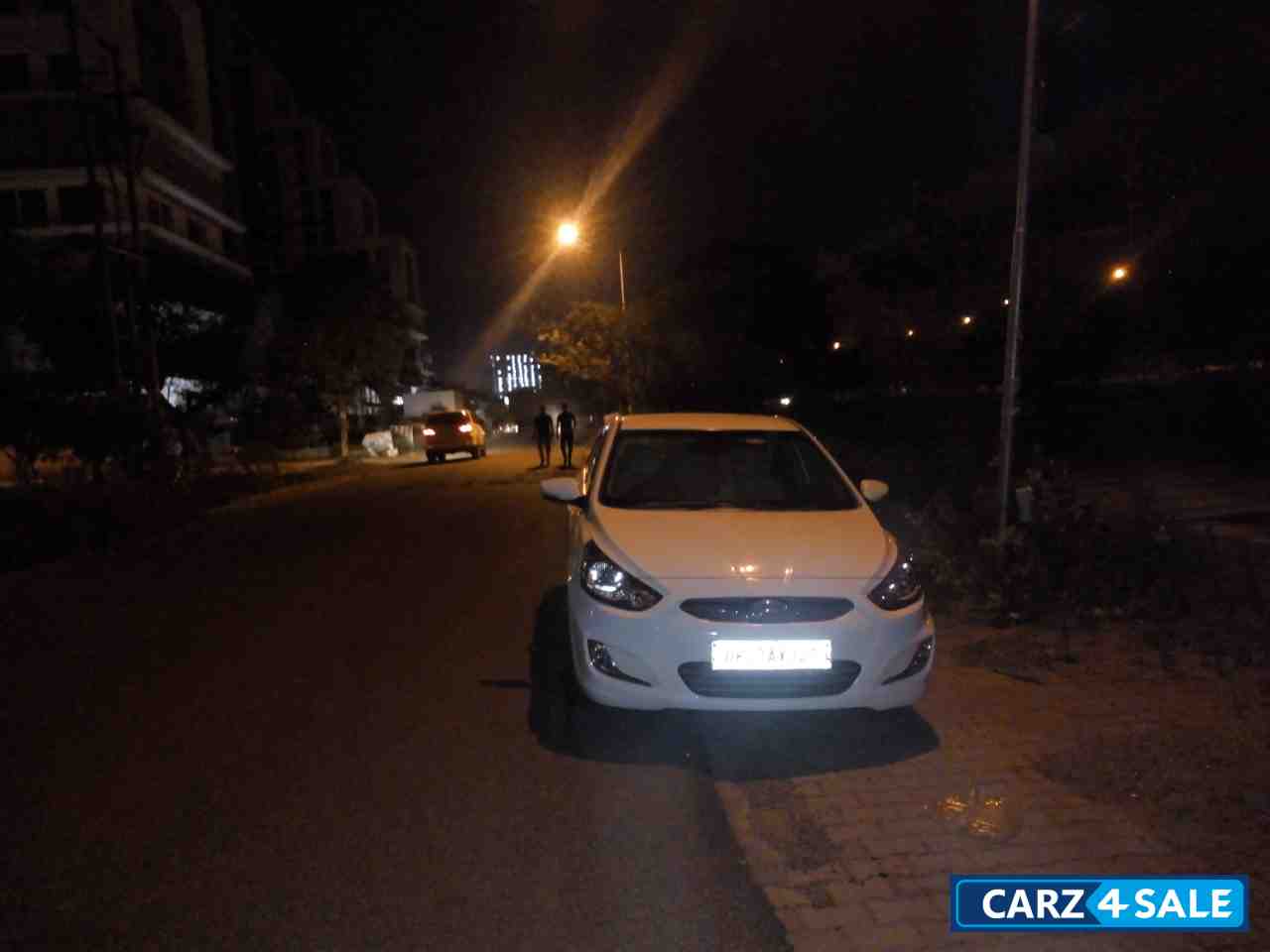 Hyundai Verna SX 1.6L U2 CRDi Diesel