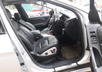 Silver Mercedes-Benz R-Class R350 4MATIC