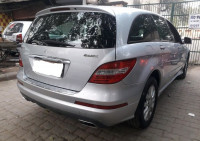 Silver Mercedes-Benz R-Class R350 4MATIC