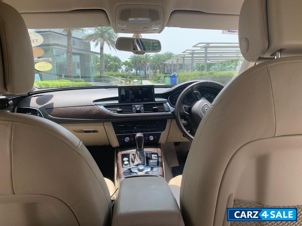 White Audi A6 35 TDI Premium