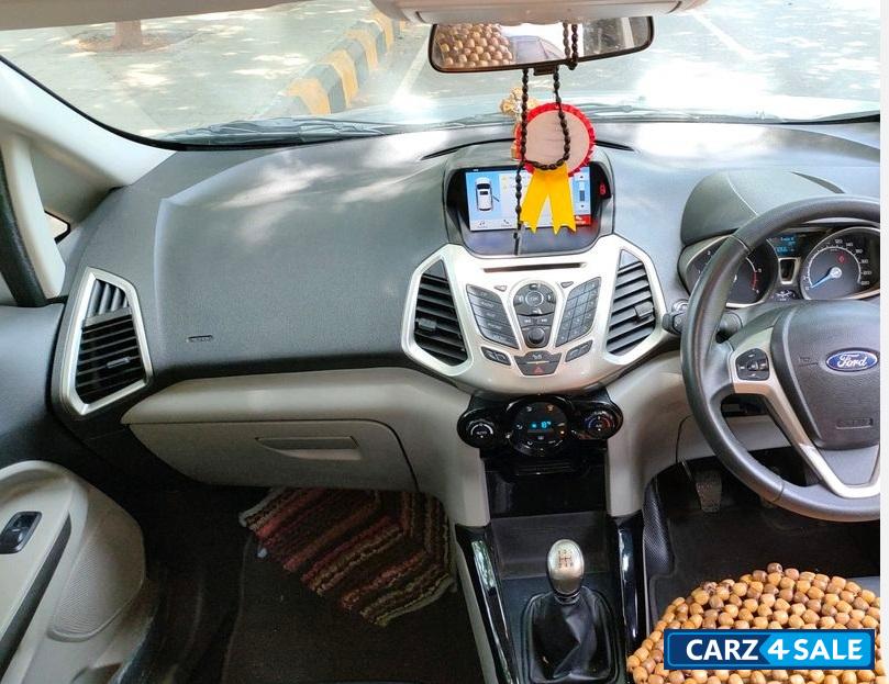 Ford EcoSport 1.5 Diesel Titanium MT