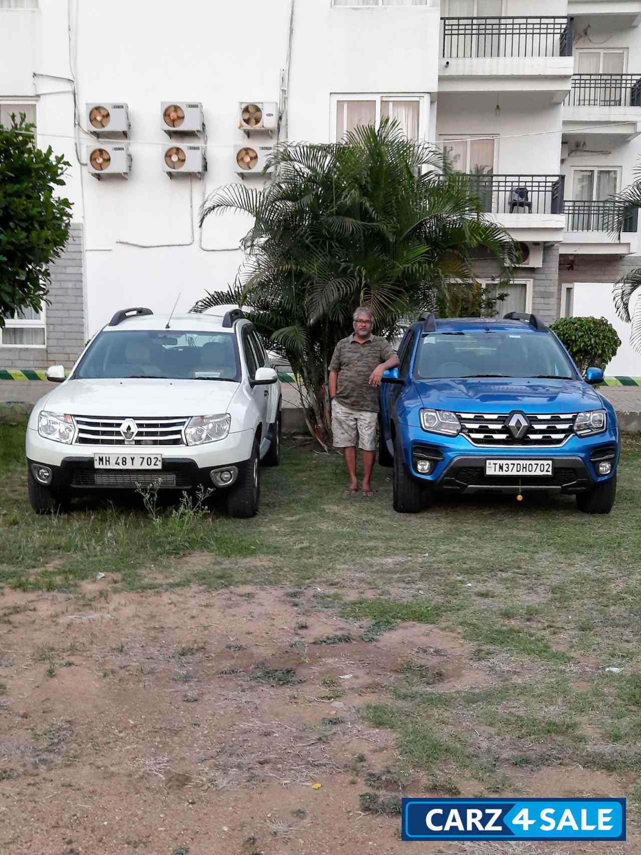 Pearl White Renault Duster 85 PS Diesel RxL