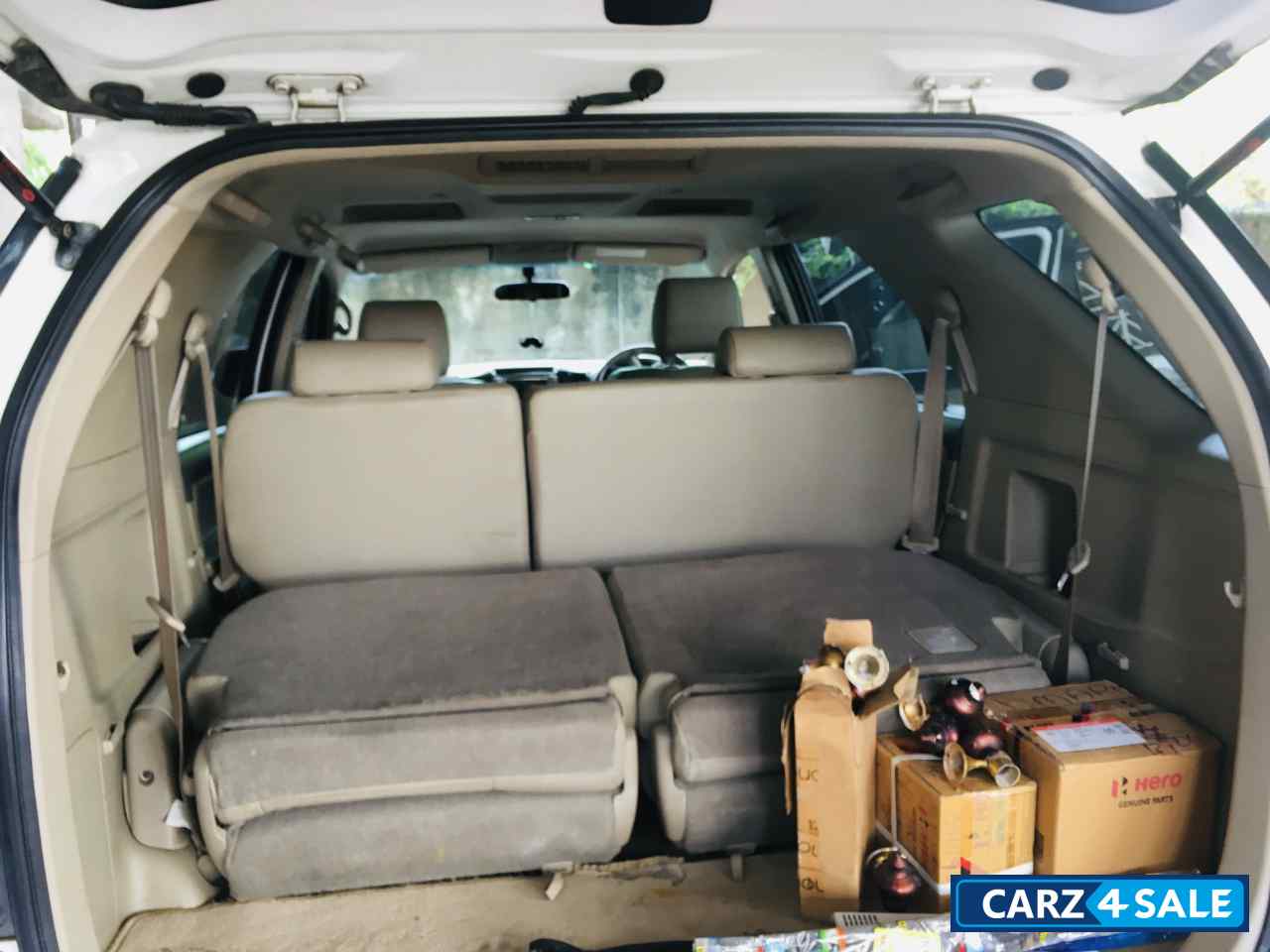 White Toyota Fortuner Diesel