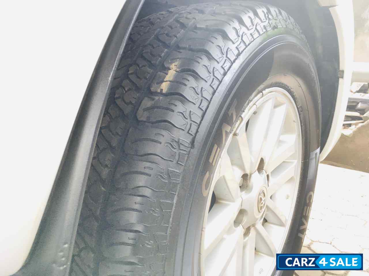 White Toyota Fortuner Diesel