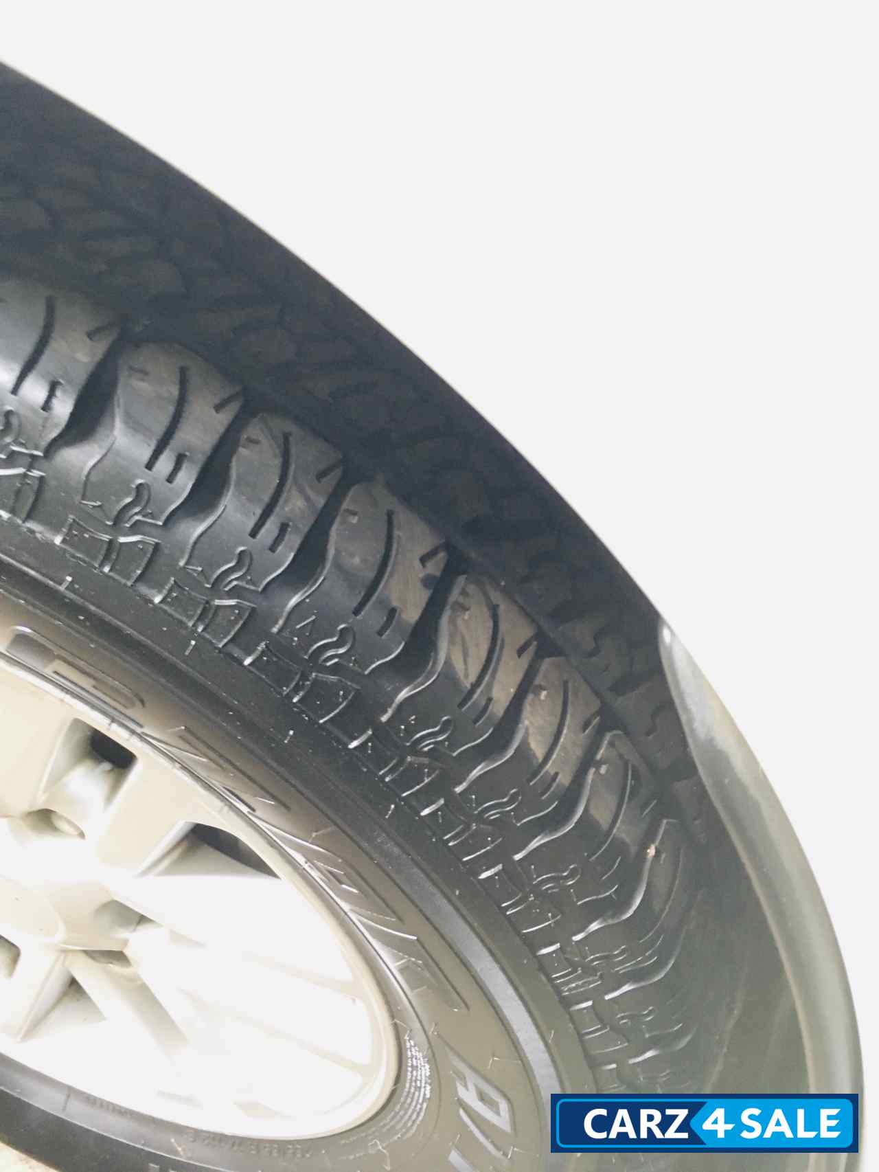 White Toyota Fortuner Diesel