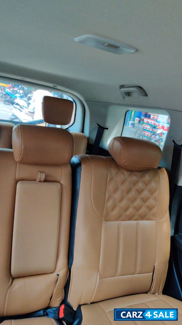 Mahindra XUV 500 W7 BS4 FWD Diesel