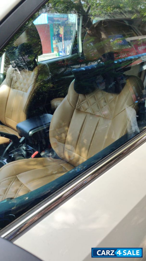 Mahindra XUV 500 W7 BS4 FWD Diesel