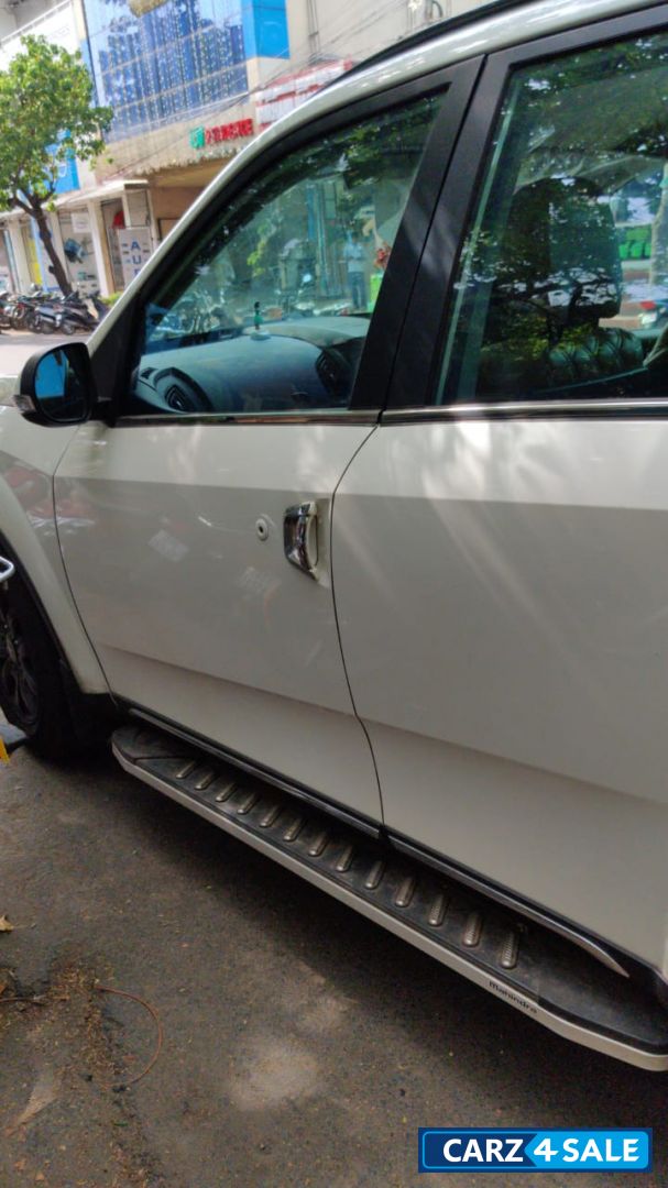 Mahindra XUV 500 W7 BS4 FWD Diesel