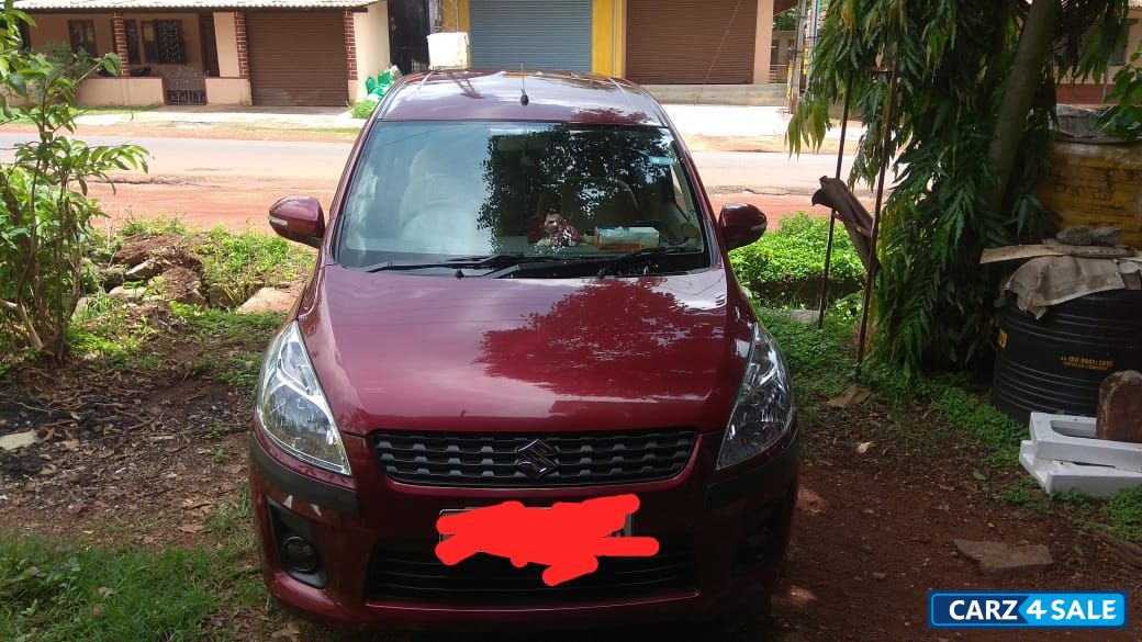 Brick Red Maruti Suzuki Ertiga