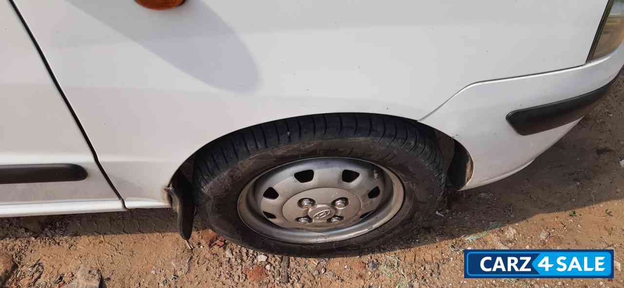 Hyundai Santro Xing GL CNG