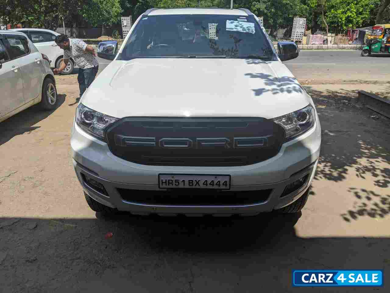 Ford Endeavour 3.2L Diesel Titanium Plus 4x4 AT