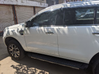 Ford Endeavour 3.2L Diesel Titanium Plus 4x4 AT