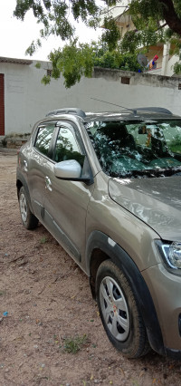 Renault Kwid 1.0 RXT Opt