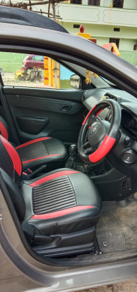 Renault Kwid 1.0 RXT Opt