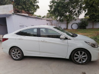 Hyundai Verna Transform 1.6 SX VTVT
