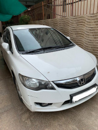 Honda Civic 1.8V AT