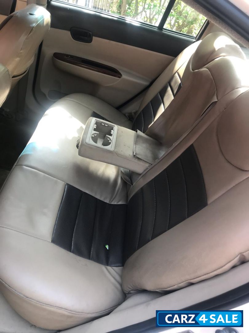 Hyundai Verna 1.6L Gamma VTVT 4 Speed AT