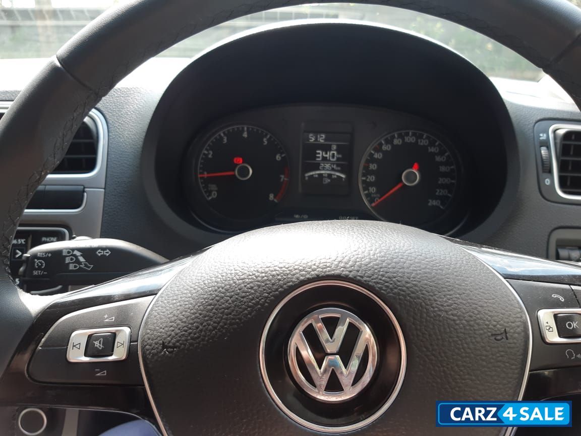 Midnight Grey Volkswagen Polo 1.0L MPI Highline Plus Petrol