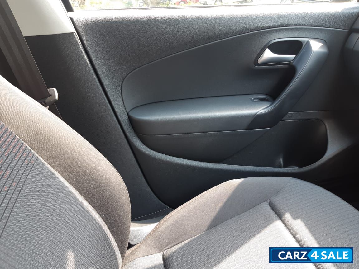 Midnight Grey Volkswagen Polo 1.0L MPI Highline Plus Petrol