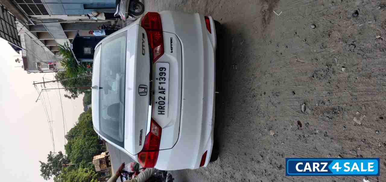 White Honda City VXMT Diesel