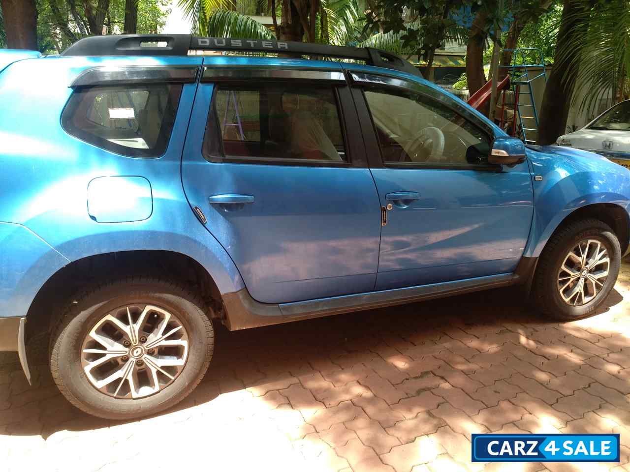 Renault Duster RXS O Petrol CVT
