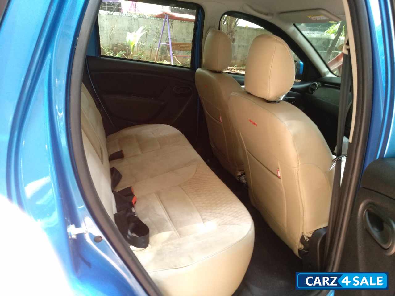 Renault Duster RXS O Petrol CVT