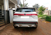 MG Hector