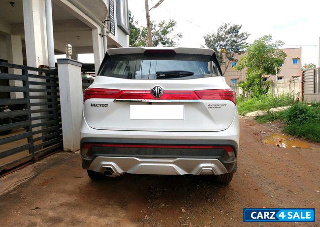 MG Hector