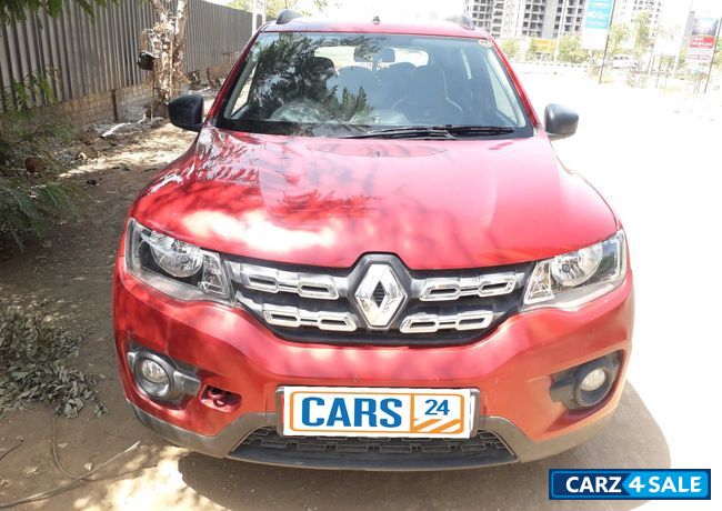 Red Renault Kwid RXT