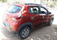 Red Renault Kwid RXT
