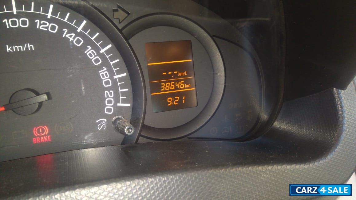 Pearl Arctic White Maruti Suzuki Dzire Tour S Petrol + CNG