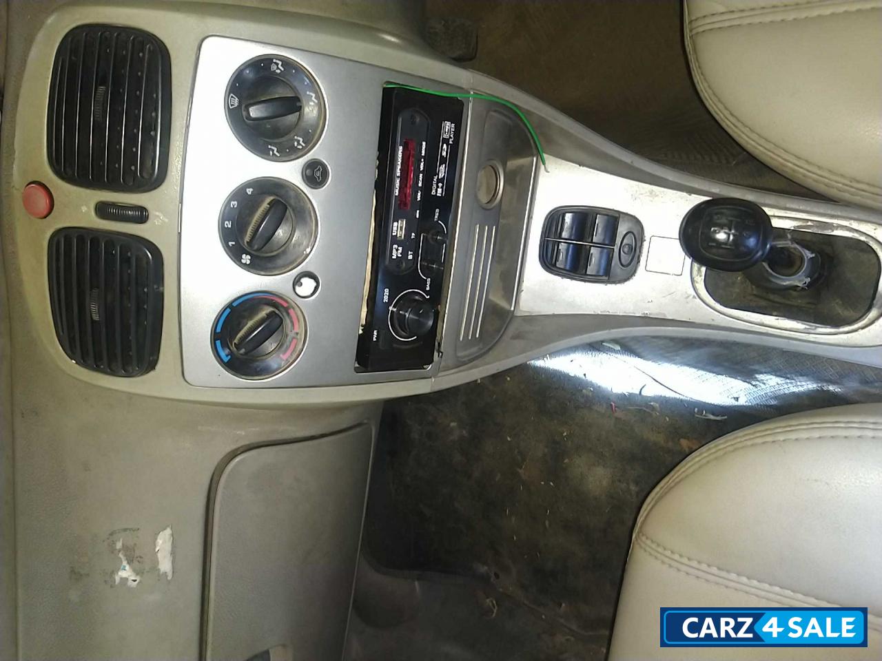 Silver Tata Indigo GLX BS-III