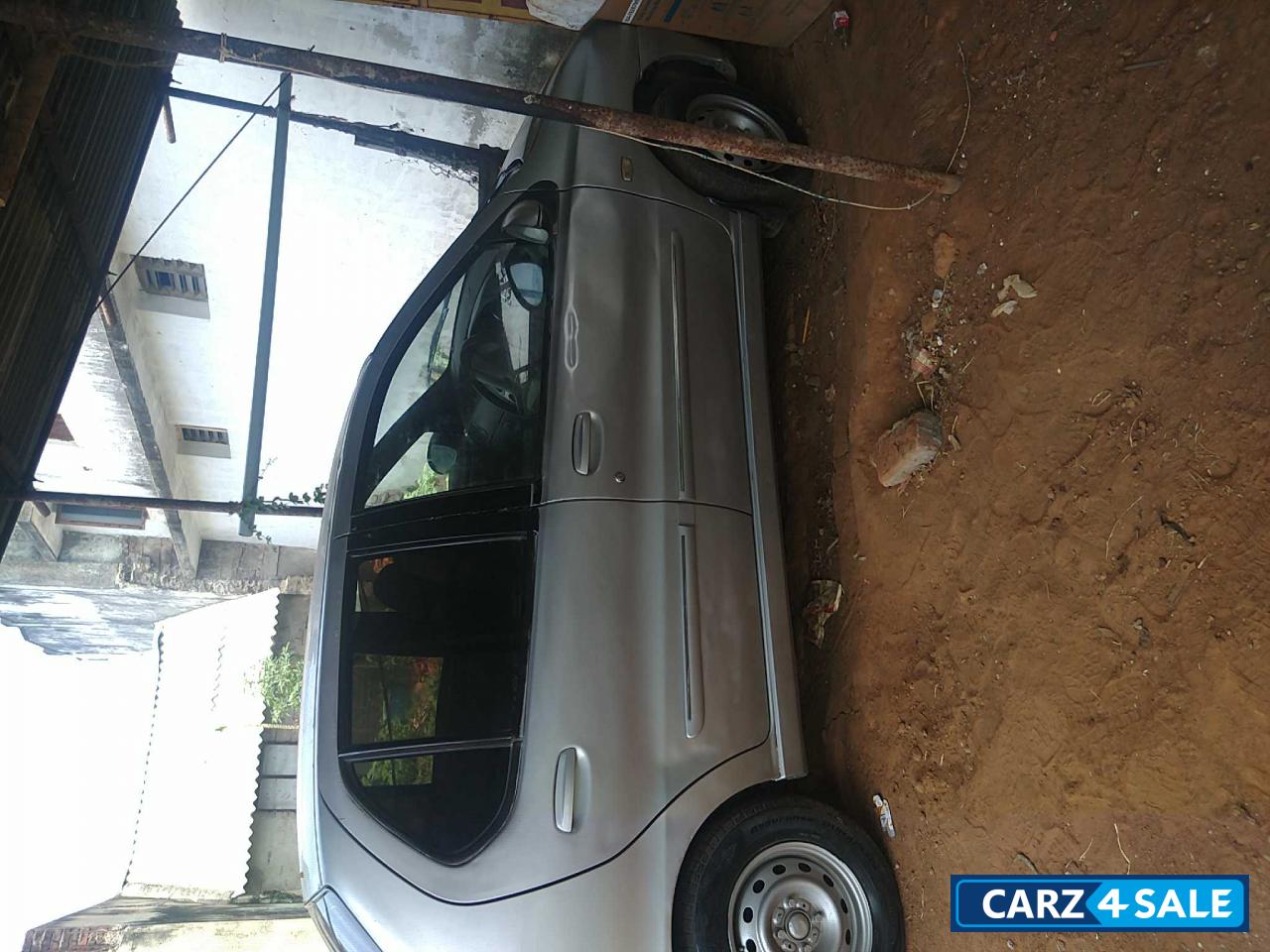 Silver Tata Indigo GLX BS-III