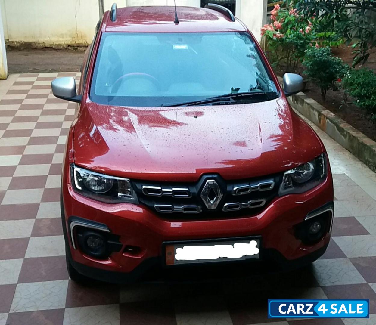 Red Renault Kwid RXT Opt
