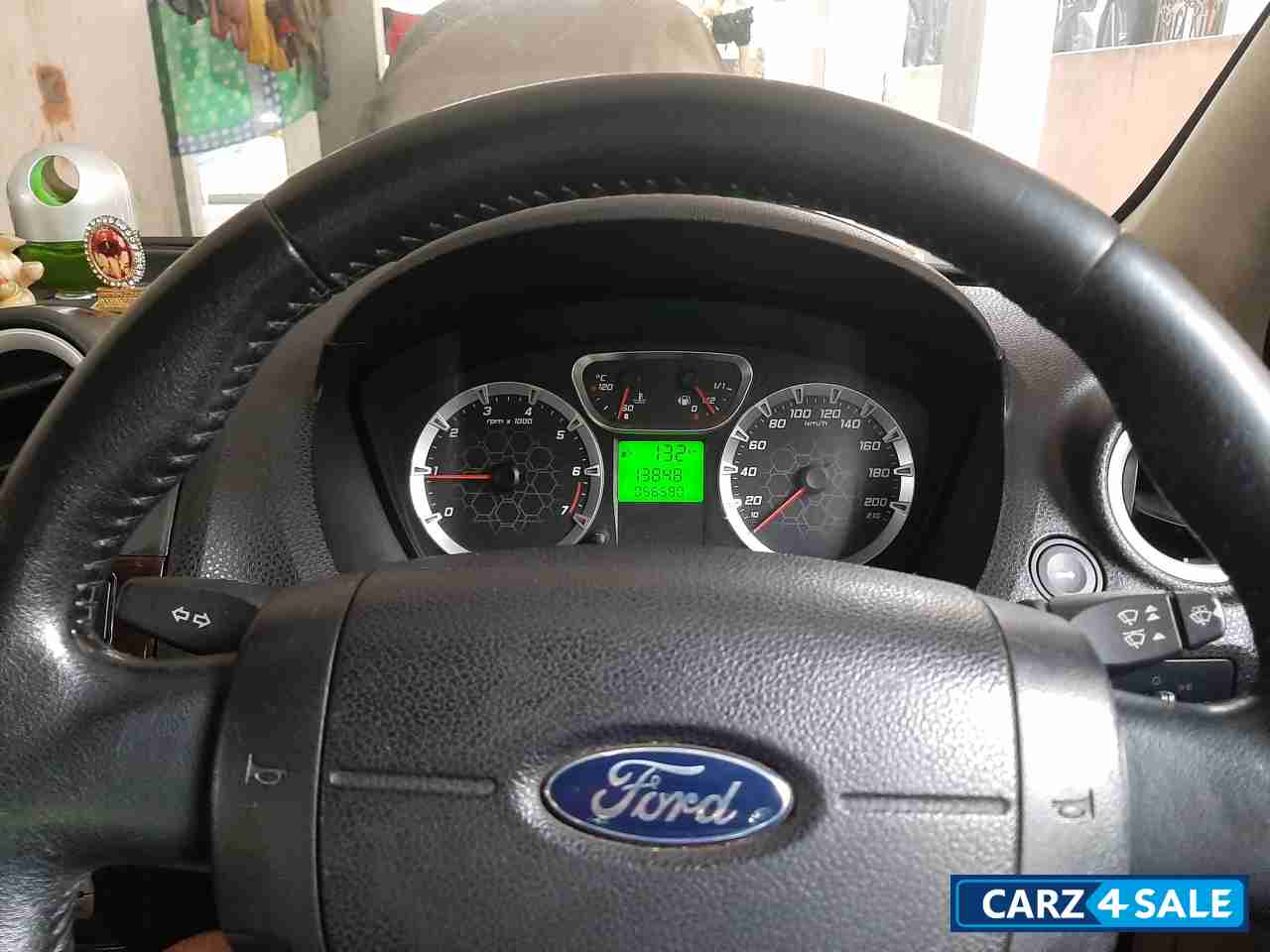 Sea Grey Ford Fiesta SXi 1.6 ABS