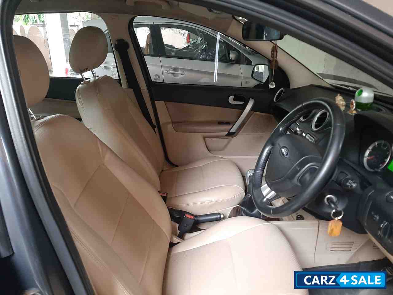 Sea Grey Ford Fiesta SXi 1.6 ABS