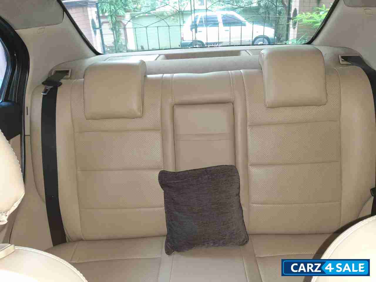 Sea Grey Ford Fiesta SXi 1.6 ABS