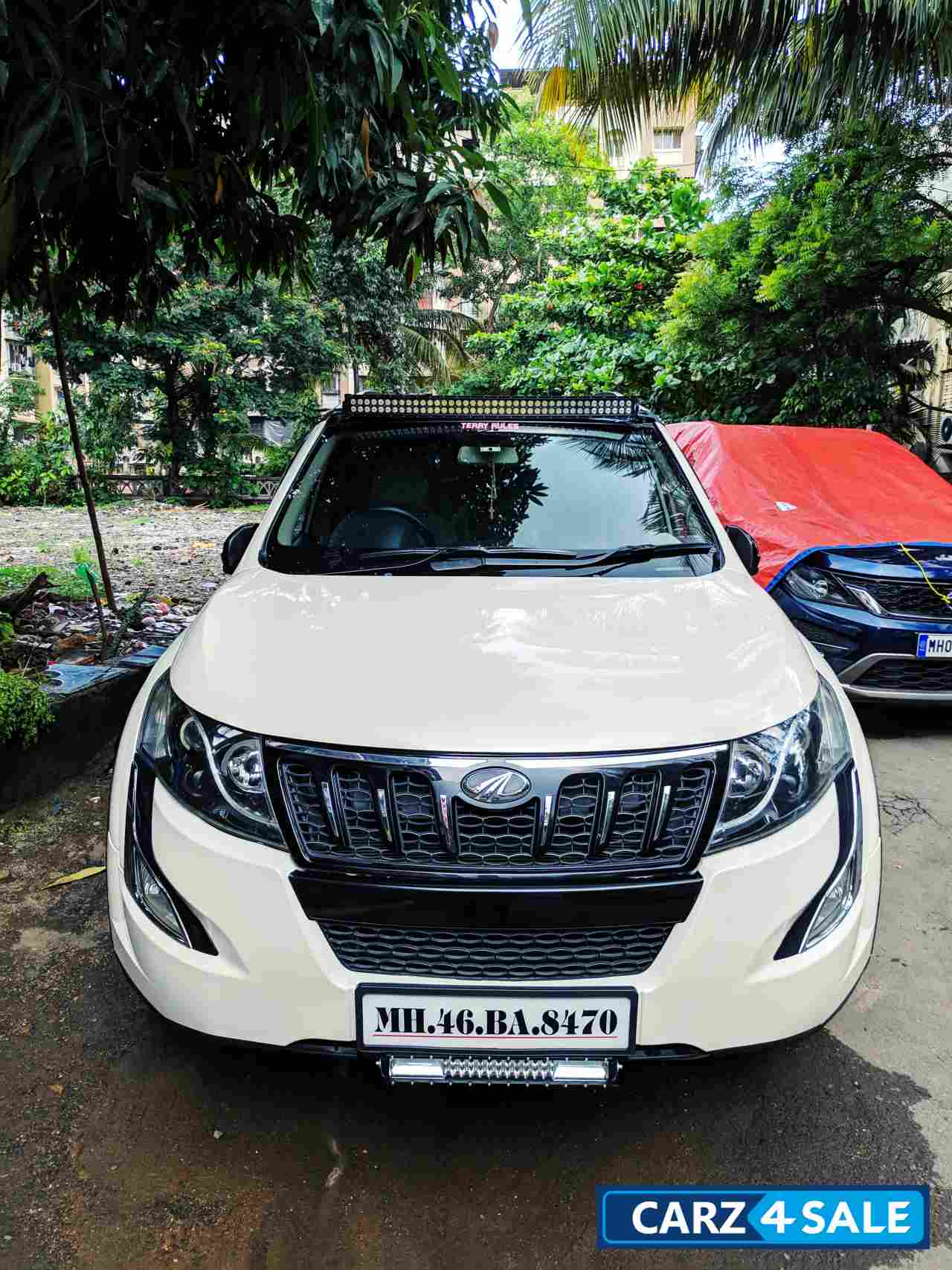 Mahindra XUV 500
