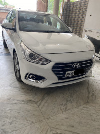 White Hyundai Verna Diesel