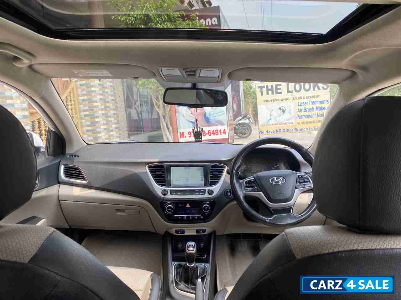 White Hyundai Verna Diesel